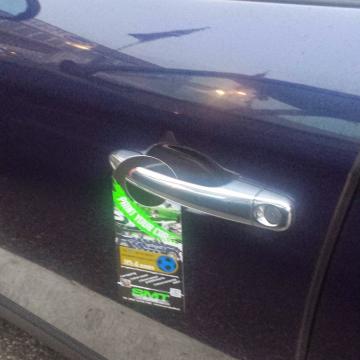 volantini per maniglie auto